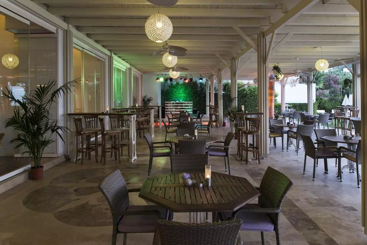 VOYAGE_SHABAVIZ (13).jpg